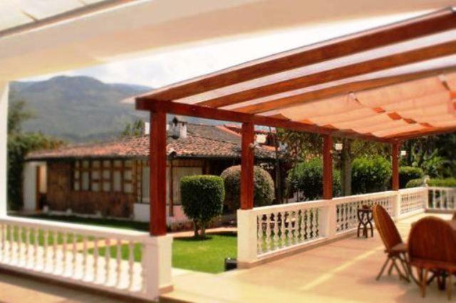 La Quinta San Andres Hotel Ibarra Exterior photo